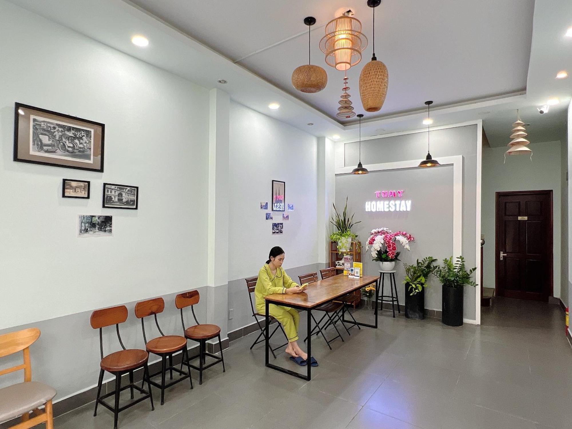 Tumy Homestay Saigon ホーチミン市 エクステリア 写真
